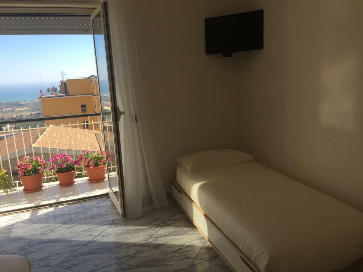 La Salida Del Sol Bed & Breakfast Agrigento Exterior photo